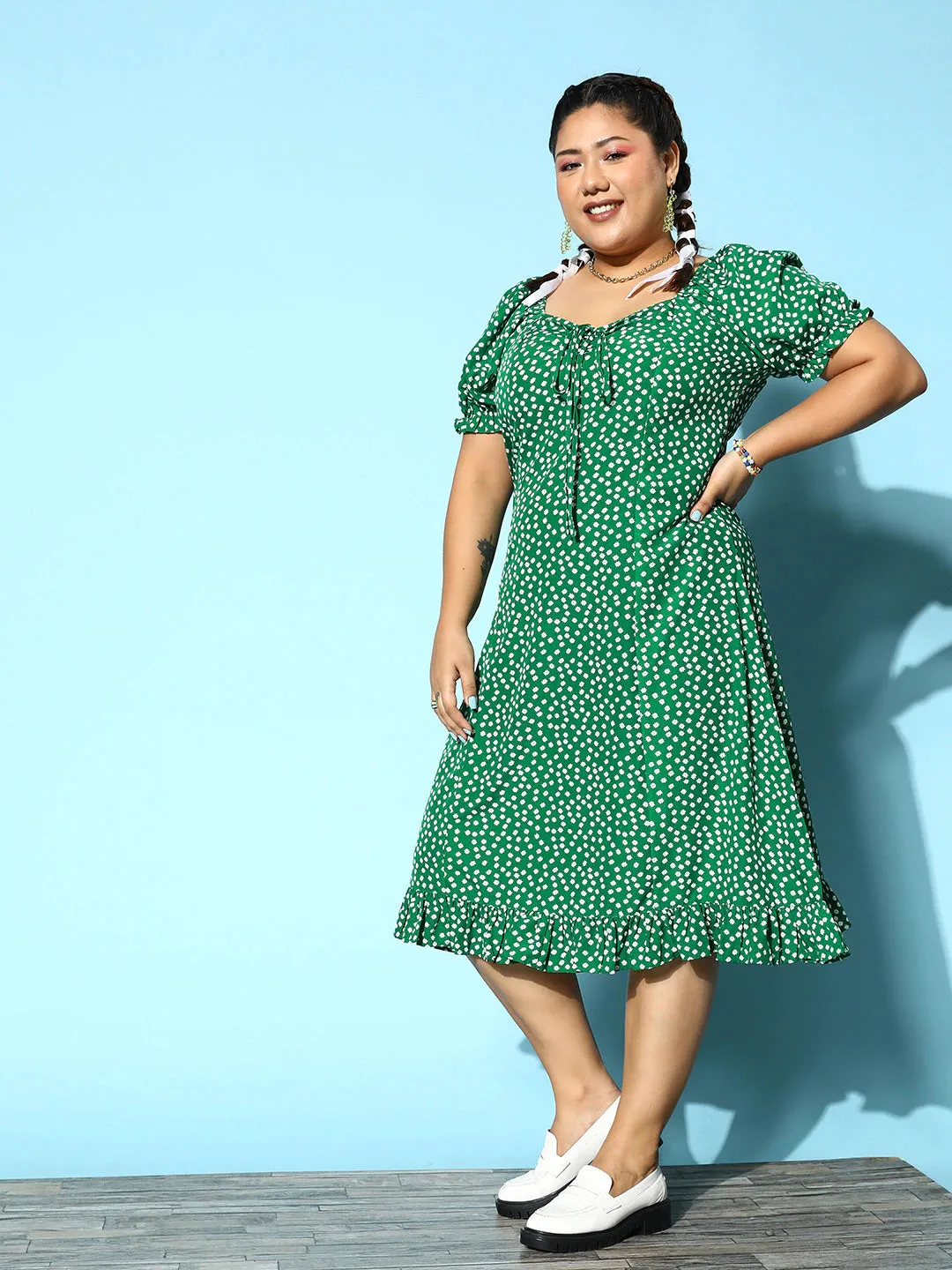 Berrylush Women Plus Size Green & White Floral Printed Sweetheart Neck Front Tie-Up Flounce Hem A-Line Midi Dress