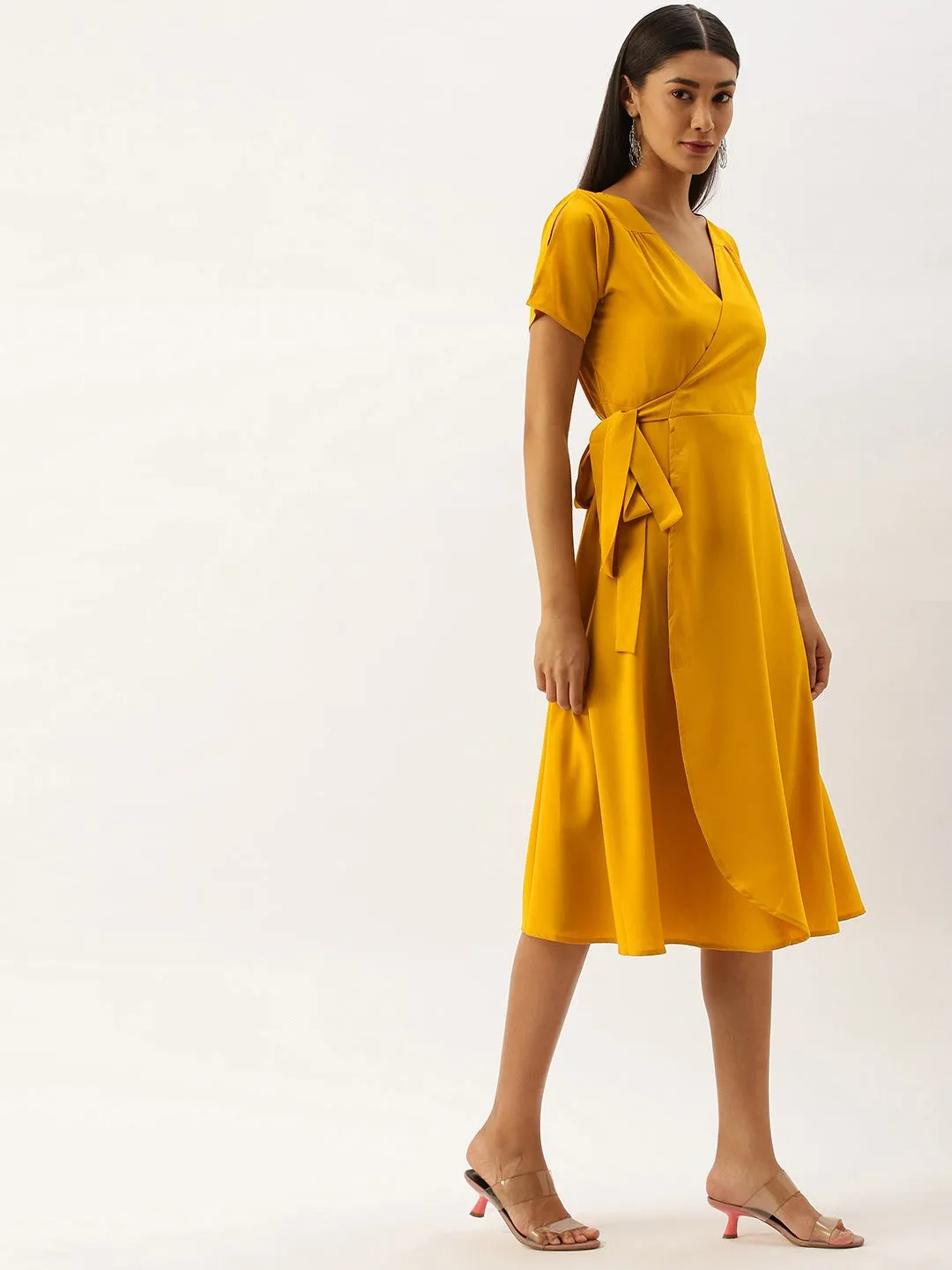 Berrylush Women Solid Yellow V-Neck Wrap Midi Dress