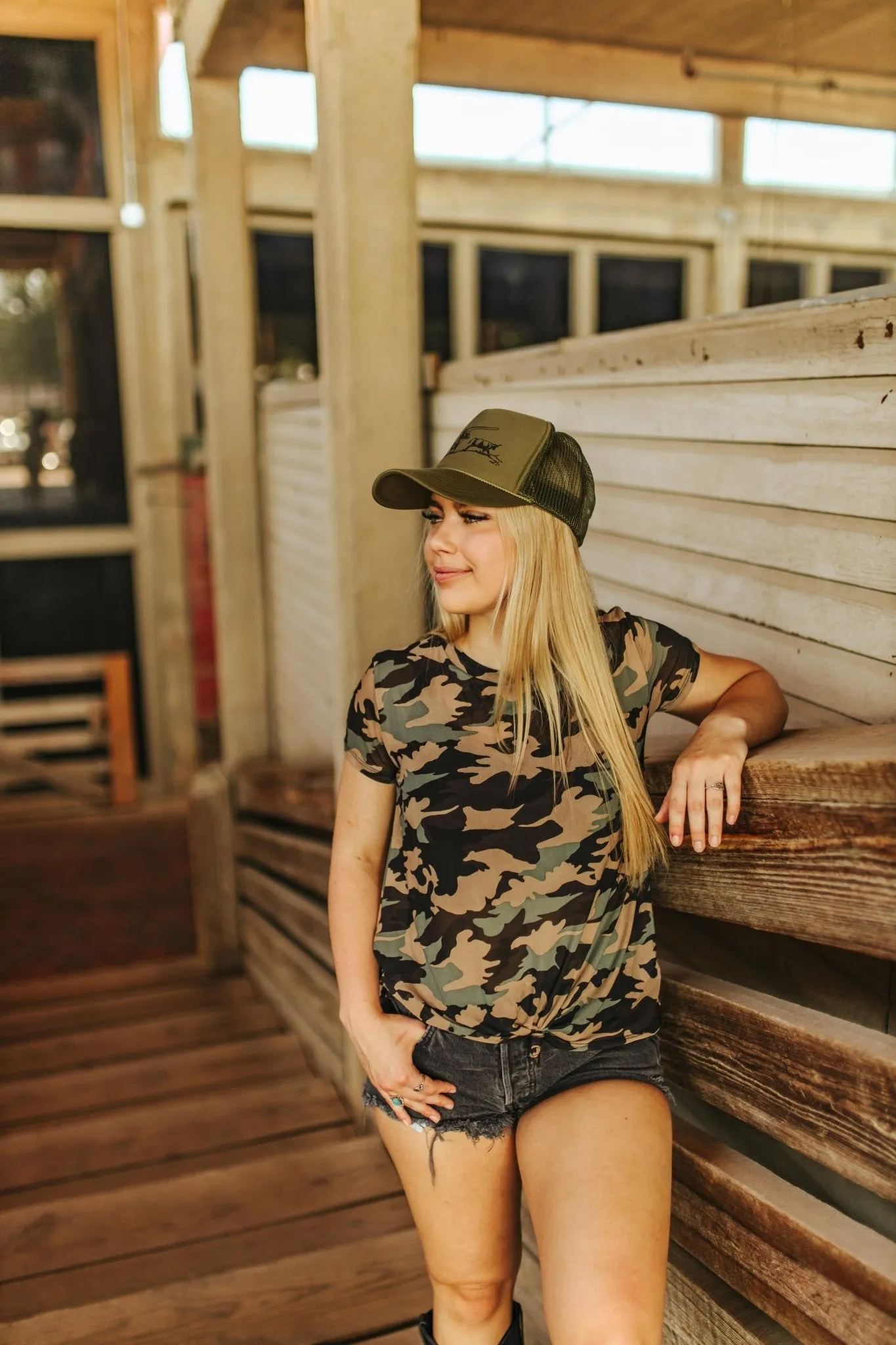 Camo Front Knot Short Sleeve Mesh Top