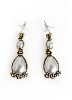 Cheap Glamorous Vintage Style Pearl Earrings With Shining Rhinestones