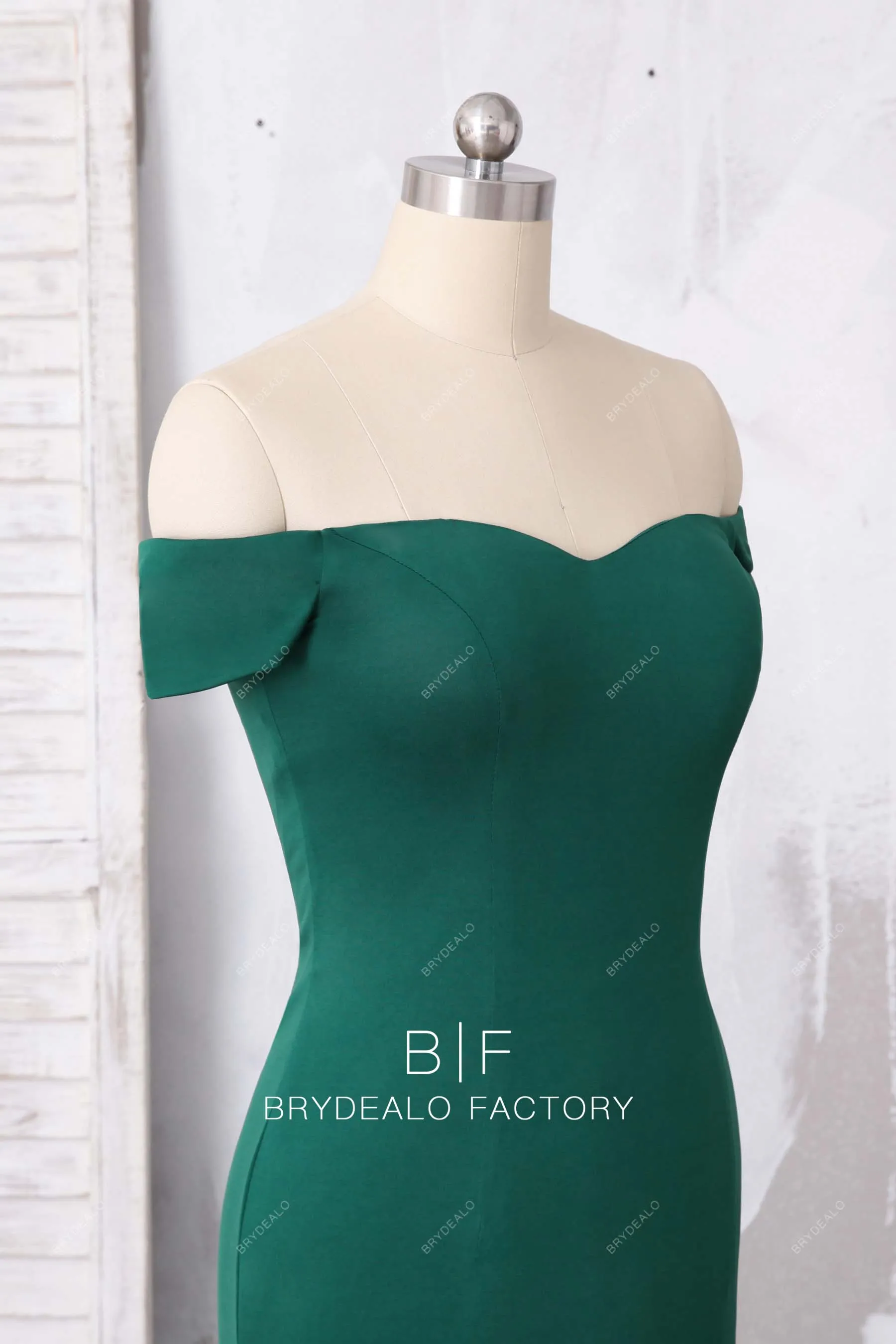 Emerald Green Spandex Off-the-shoulder Mermaid Prom Dress