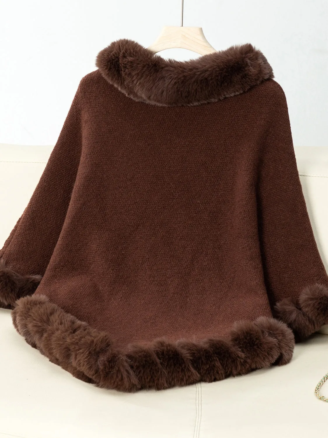 Fuzzy Trim Texture Three-Quarter Sleeve Poncho