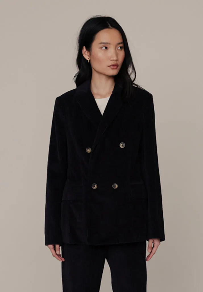 Juno Tailored Jacket In Black