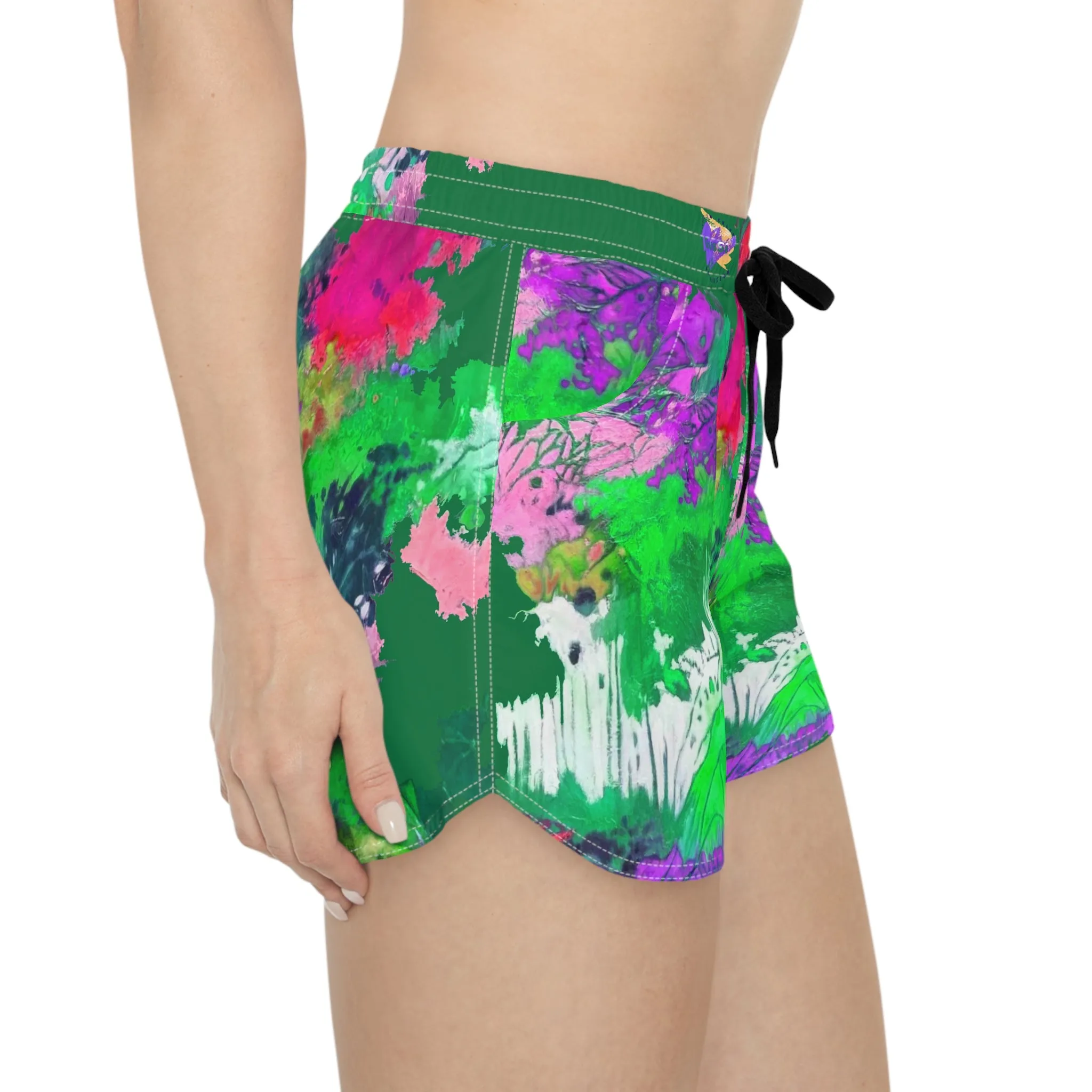 NATURALEZA. Women's Casual Shorts (AOP)