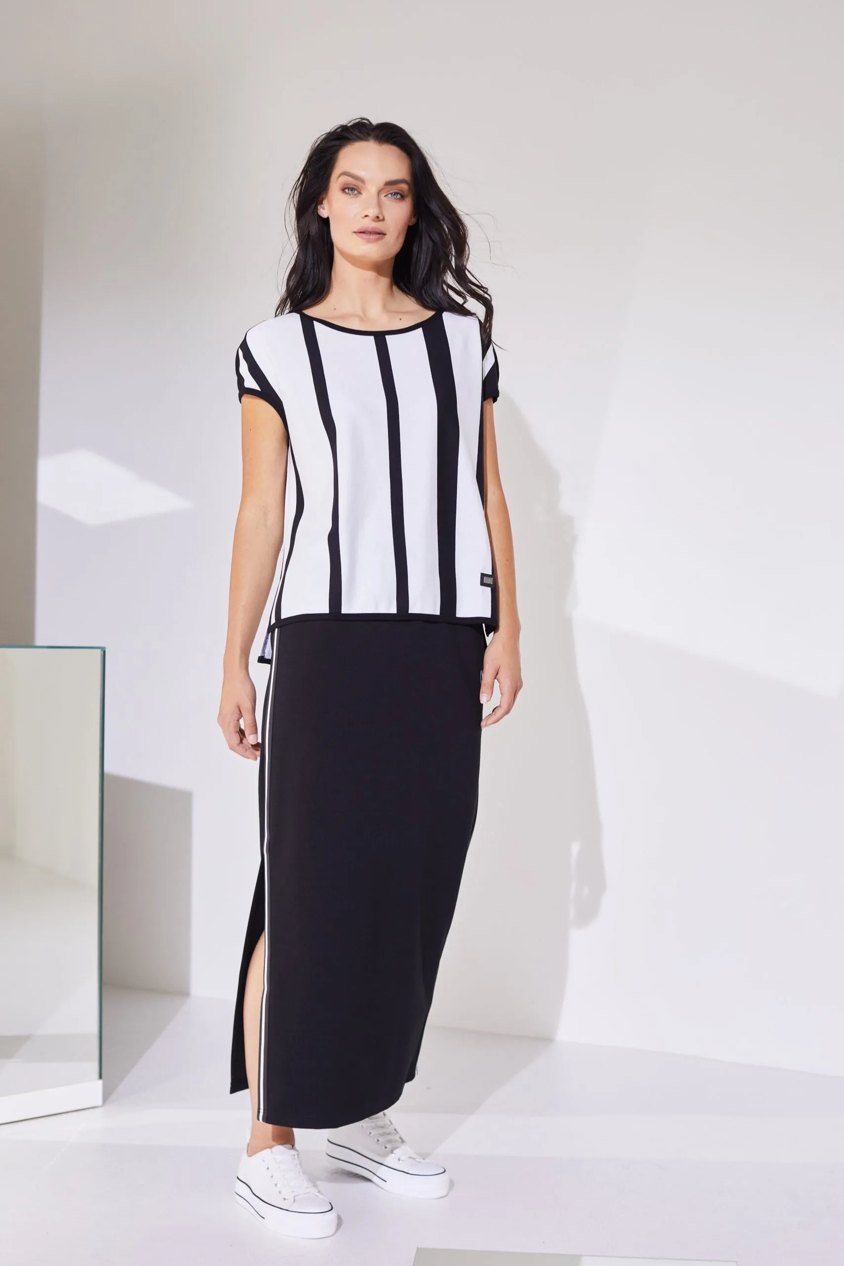 Naya Long jersey skirt with trim Nas24235