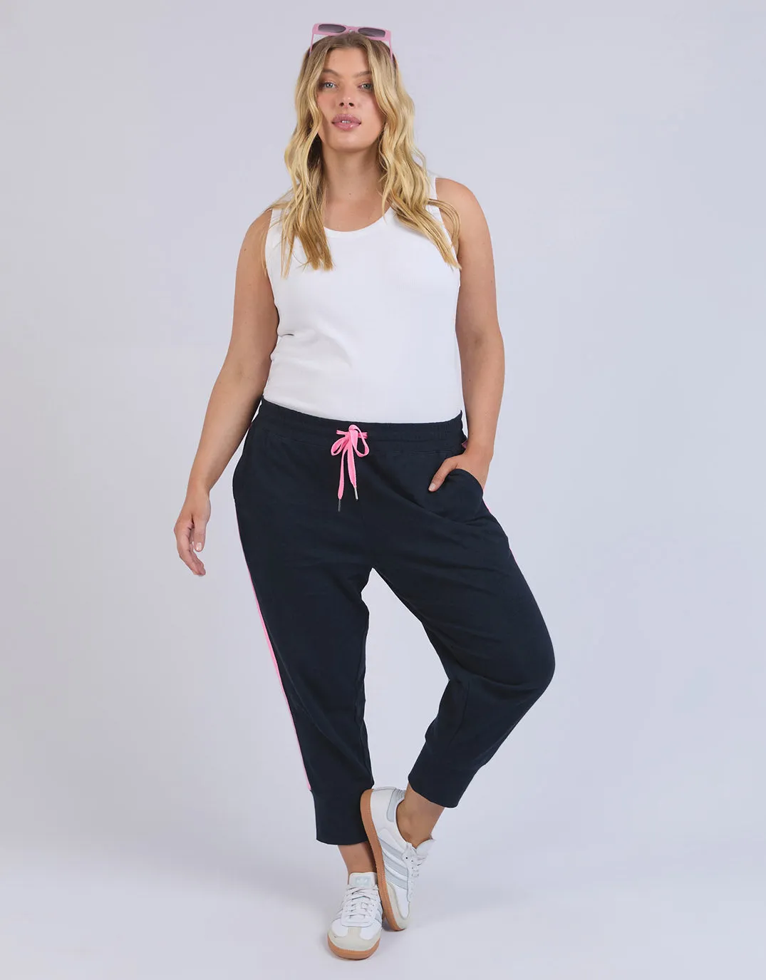 Neon Side Tape 3/4 Brunch Pants  - Navy/Neon Pink