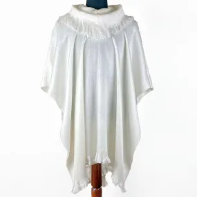 Numbaime - Lightweight Baby Alpaca Collared Poncho - White - Unisex