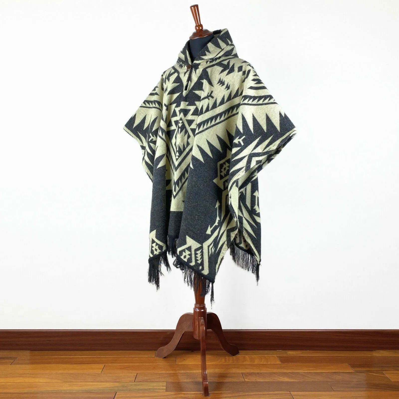 Tarqui - Baby Alpaca wool Unisex Hooded Poncho Pullover S-XXL - Aztec pattern