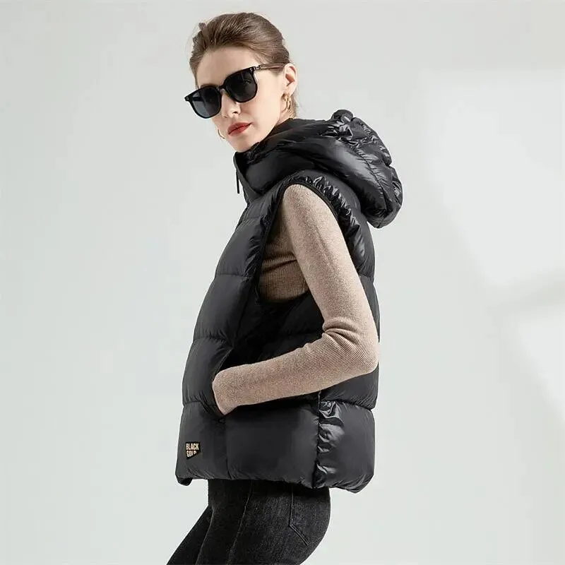 The Rebel hooded Puffer Jacket Women | Down Jacket Women | Short hooded Parka jacket