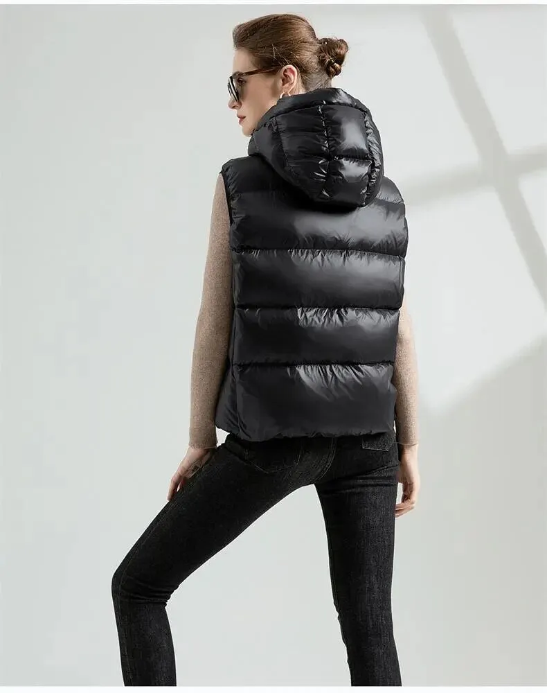 The Rebel hooded Puffer Jacket Women | Down Jacket Women | Short hooded Parka jacket