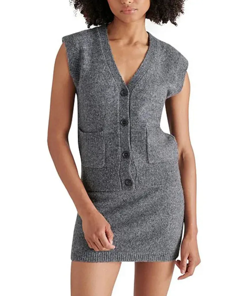 V Neck sweater vest - Char