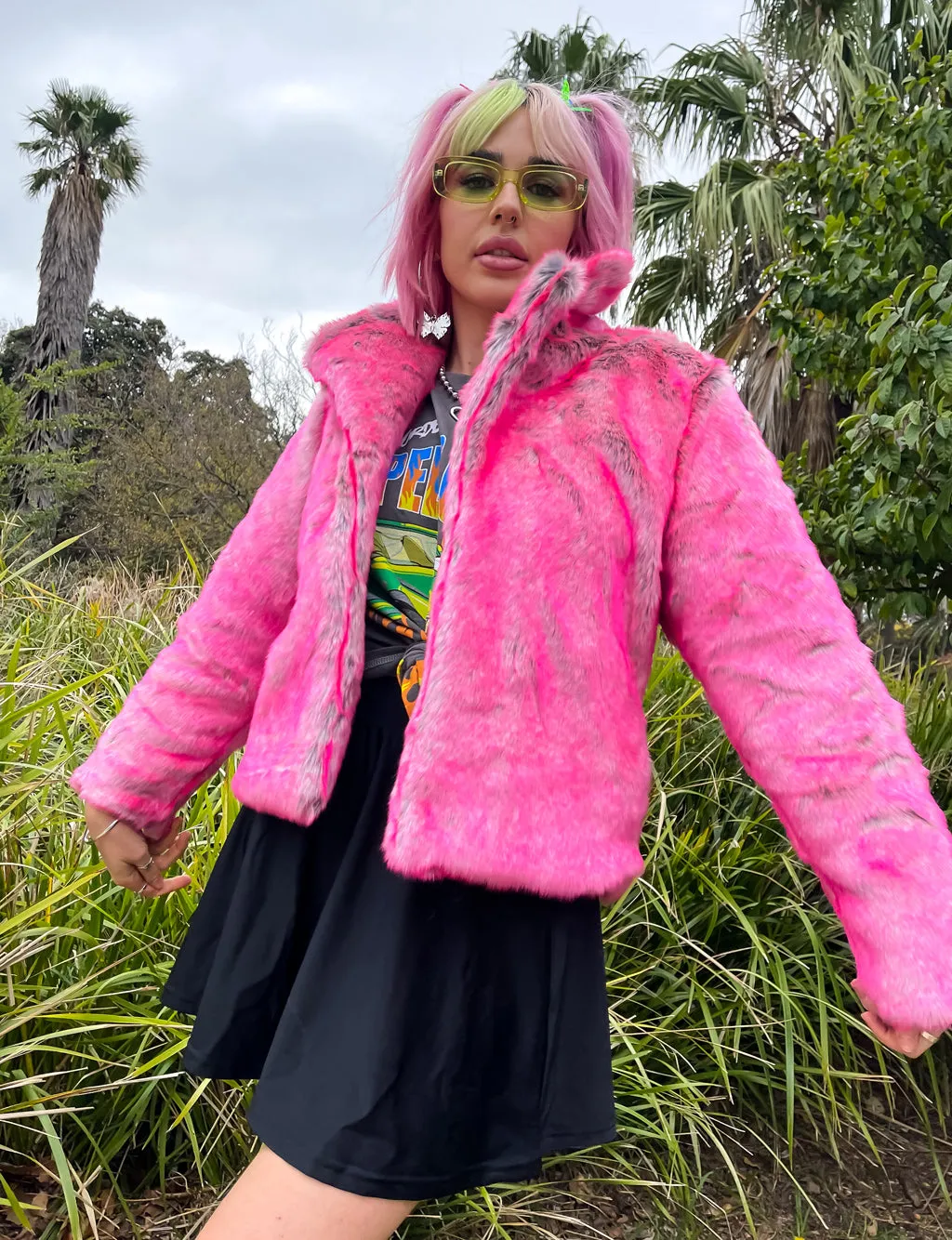 WIZZ FIZZ FAUX FUR JACKET ✰ MADE 4 U ✰