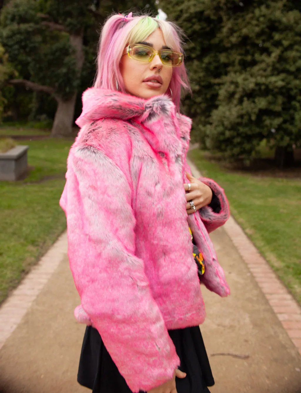 WIZZ FIZZ FAUX FUR JACKET ✰ MADE 4 U ✰