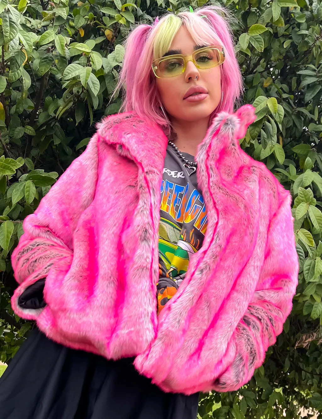 WIZZ FIZZ FAUX FUR JACKET ✰ MADE 4 U ✰